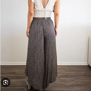 SOZY Elegant Black Floral Wide Leg Pants
